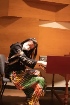 Hao Zhen playing the harpsichord