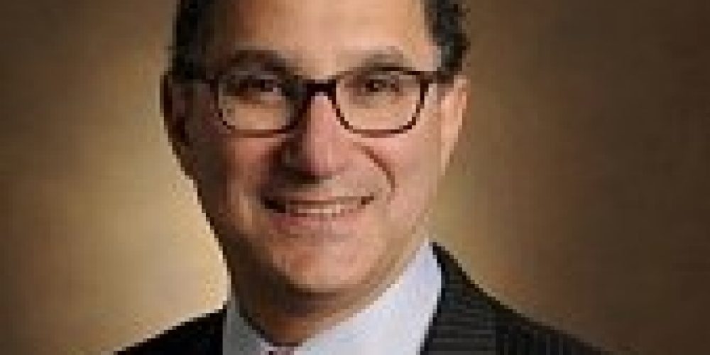 Dr. Paul Sternberg Receives the Arnall Patz Award at the Macula Society