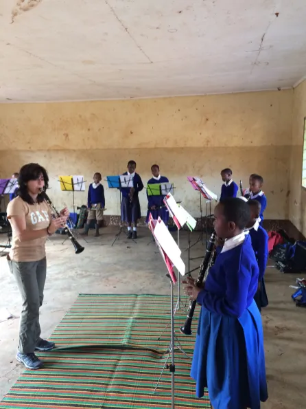 Maya Mueller teaches children in Tanzania how to play clarinet through the Daraja Music Initiative. (Submitted photo)