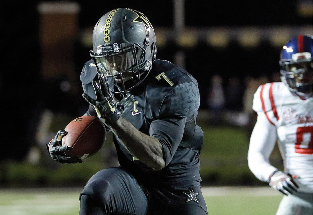 Running back Ralph Webb (No. 7) is going for the record of second-leading rusher in SEC history, behind Herschel Walker.