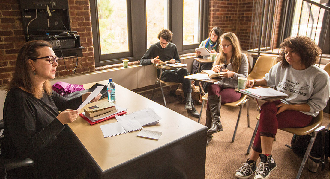 Best-selling fiction novelist and shortstory writer Lorrie Moore, winner of the O. Henry Award and the Rea Award for the Short Story, joined the Vanderbilt faculty as Gertrude Conaway Vanderbilt Professor of English in 2013. Here Moore leads M.F.A. students in her graduate fiction workshop.
