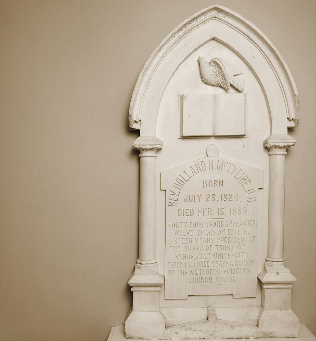Photo of McTyeire tombstone