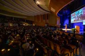 Voices of Praise and Melanated A Capella performed at the vigil preceding the MLK Commemorative Series keynote. (John Russell/Vanderbilt)