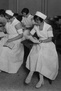 NursingStudents_1925era