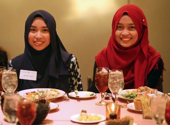 Students_Thanksgiving_2015