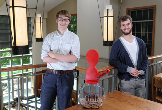 Share_Side_main Mac Muir (left) and Will McCollum (Joe Howell/Vanderbilt)