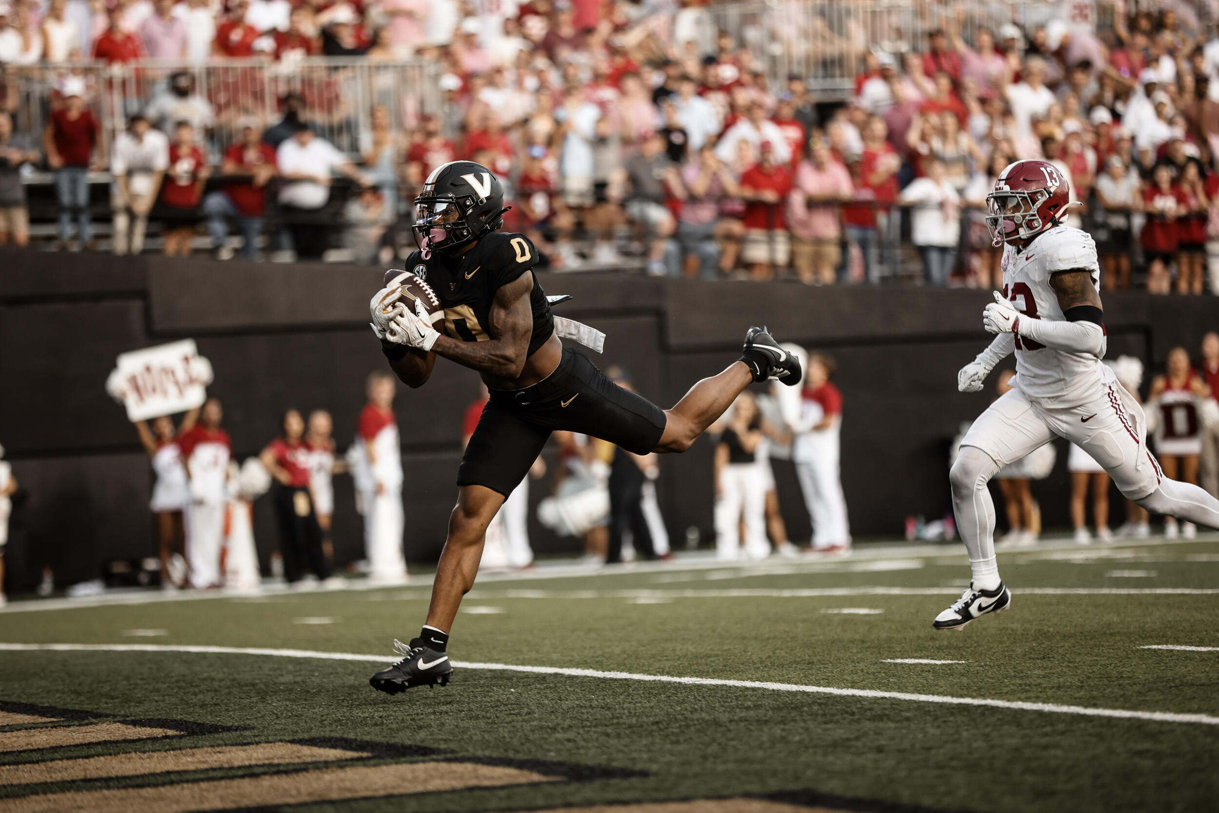 Junior Sherill scores a touchdown against Alabama. 