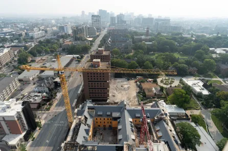 Moments before implosion of Carmichael Towers East. (Joe Howell)