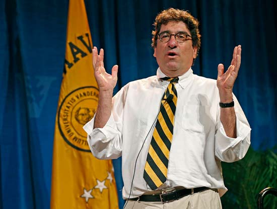 zeppos-fall-faculty-standing