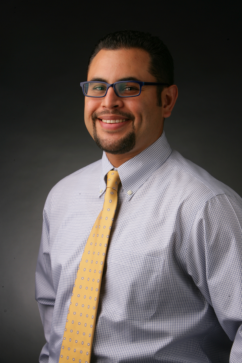 Efren Perez new faculty headshot (Vanderbilt University / Daniel Dubois)