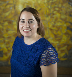 headshot of Professor Lisa Fazio