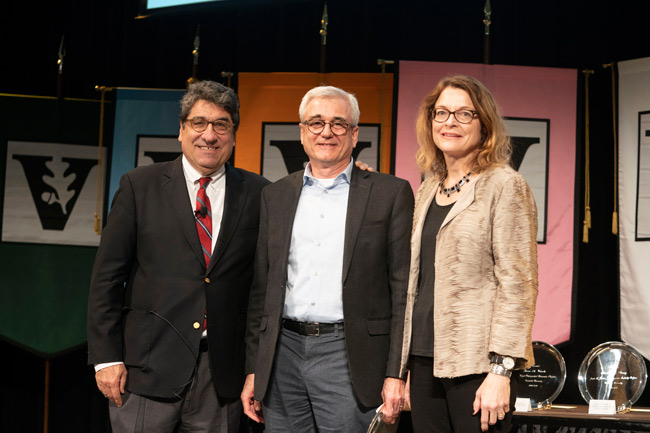 Chancellor Nicholas S. Zeppos, Harvie Branscomb Distinguished Professor Award recipient Benoit Dawant and Faculty Senate chair Vicki Greene