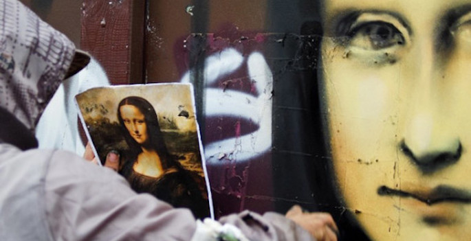spray paint version of mona lisa