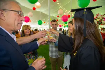 Strawberries and Champagne 2019