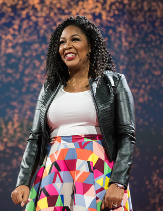 Jedidah Isler delivering a TED talk. (Bret Hartman / TED)