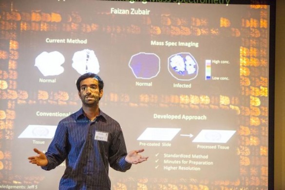 3MT-FaisanZubair Faisan Zubair giving presentation