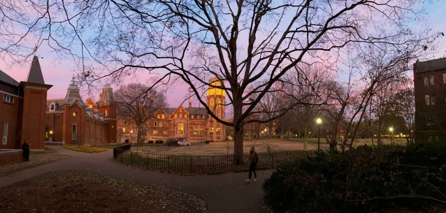 Campus shot, by Social 'Dore @kelllychang