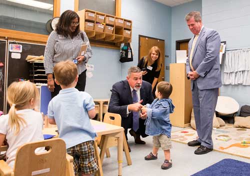 Yudin-and-Dean-at-Susan-Gray-School Karl Dean and Michael Yudin at the Susan Gray School (Joe Howell/Vanderbilt)
