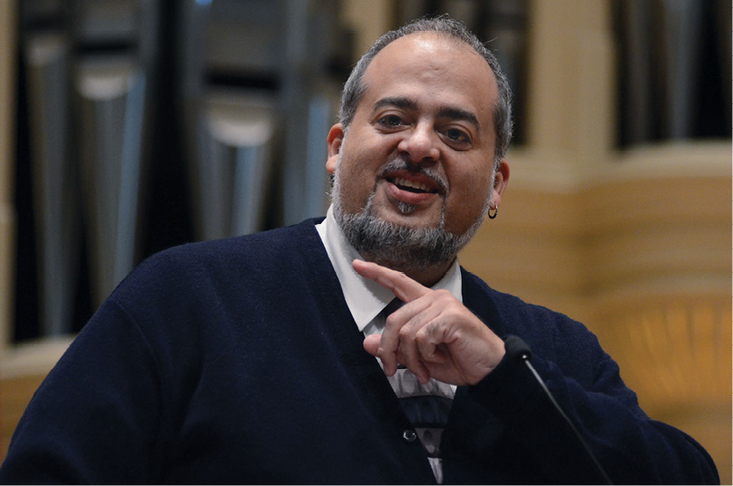 Andrews gives the keynote address at Elon University’s 2013 Martin Luther King Jr. Commemorative Program. Watch the address.