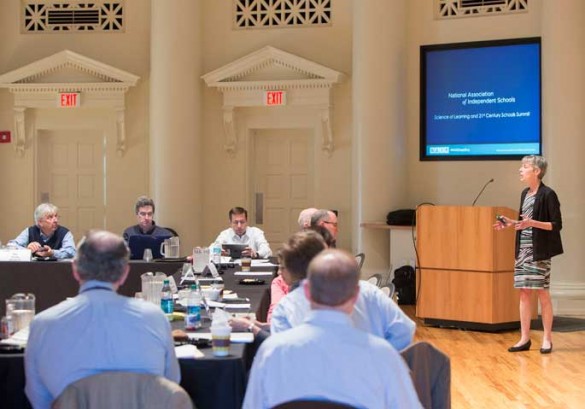 nais-singer-gabella-2