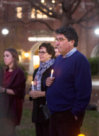 Terrorism_victims_vigil_Zeppos