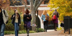 Students_walking_campus