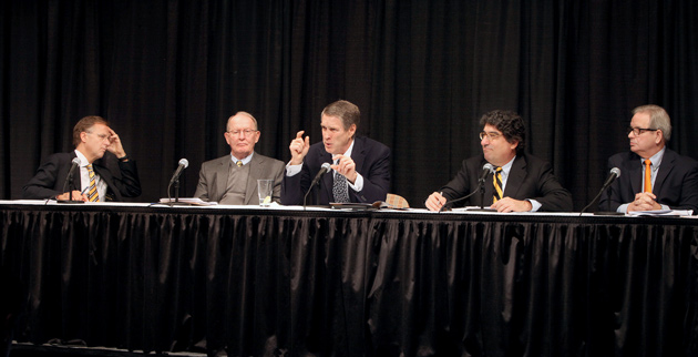 L-r: Tennessee Gov. Bill Haslam, Sen. Lamar Alexander, former Senate Majority Leader William Frist, Chancellor Nicholas S. Zeppos and Chad Holliday, chairman of the board of Bank of America, attended a meeting of the National Research Council held Jan. 16 at Vanderbilt. (Susan Urmy/Vanderbilt)