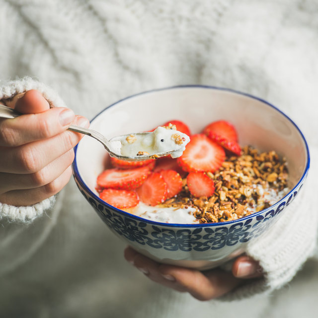 A healthy serving of yogurt that contains plenty of probiotics.