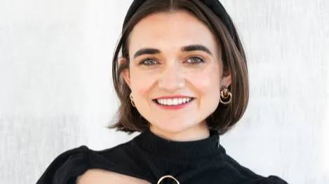 Larissa May headshot