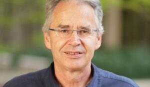 Prof. Simonett receives Madison Sarratt Prize