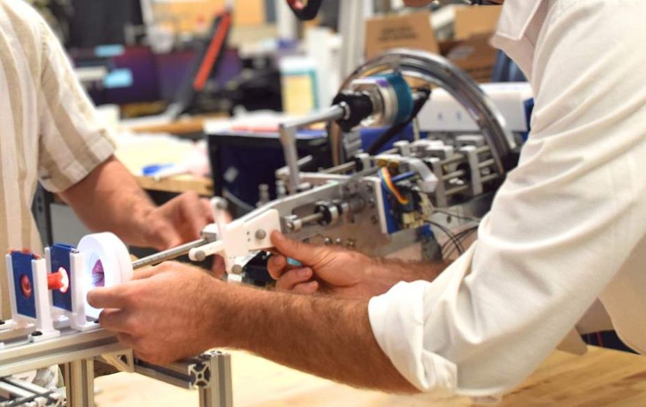 Quest to develop fully autonomous surgical robot attracts award up to $12 million from ARPA-H