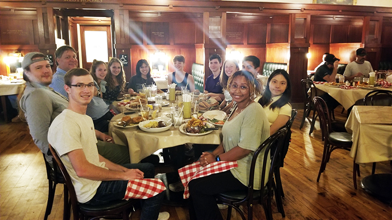 Photo of 2022 Trainees_Ted’s Montana Grill