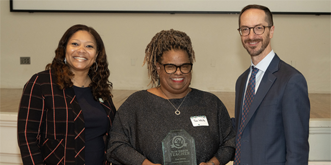 Dr. Adrienne Battle, Toni White and Mayor Freddie O’Connell (photo credit: Joe Howell)