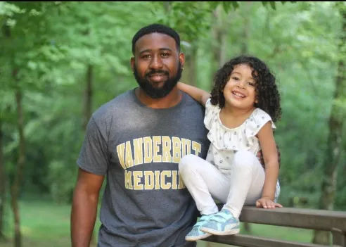 Matthew Nettles and his older daughter (Submitted photo)