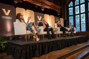 Vanderbilt alumni, faculty, Chelsea neighbors and industry leaders attend the 'Health In America' event at Vanderbilt-New York City. (Vanderbilt University)