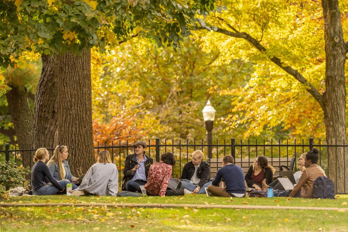 Fall class on Campus