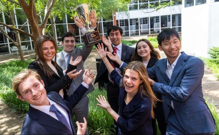 Pictured: Pictured: Vanderbilt Business Accelerator Summer Business Immersion students from the 2025 program pose with the trophy