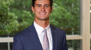 Pictured: Headshot of Vanderbilt MS Finance class of 2024 student Comeragh Sheehan