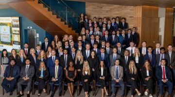 Pictured: Group photo of the Vanderbilt MS Finance Class of 2025