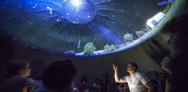Dyer Observatory Director Billy Teets teaching young astronomers at one of Dyer's summer camps (Joe Howell/Vanderbilt University)