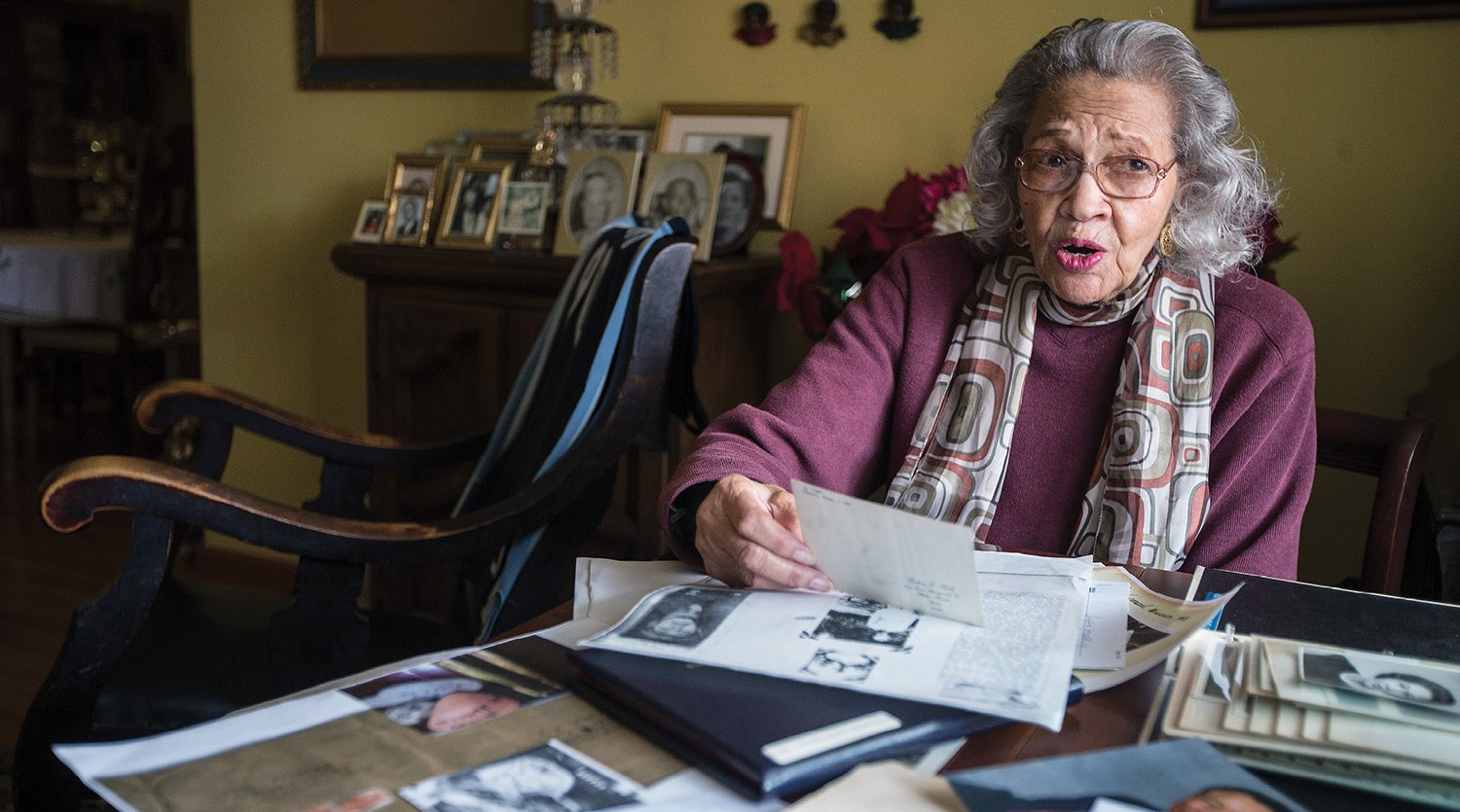 Hattye Yarbrough (JOHN RUSSELL)