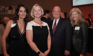 Alums grab a photo with Susan Wente
