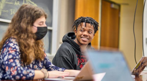Bryce Emanuel in David Weintraub’s communication of science and technology (CSET) class.