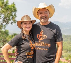 Pictured: Vanderbilt Executive MBA alum Al Lopez and his wife