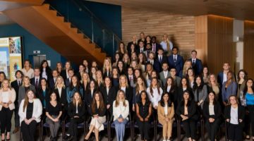 Pictured: Group photo of the Vanderbilt MAcc Class of 2025