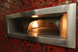 The new pizza oven at Pi and Leaf in the Rand Lounge. (Steve Green/Vanderbilt)