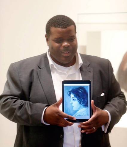 Jamaal Sheats, director of Fisk University Galleries, is teaching "Art and Context" to students in a summer class offered by the Osher Institute at Vanderbilt. (Steve Green/Vanderbilt)