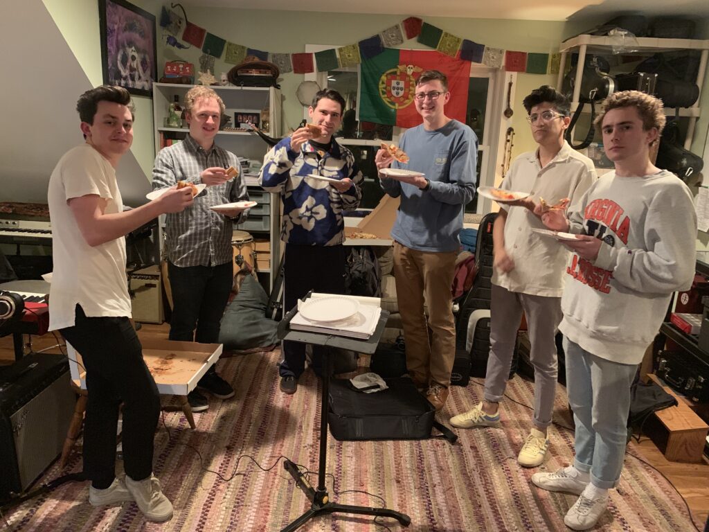 Members of the student ensemble, Commercial Break