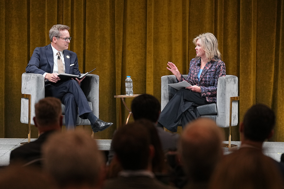 Brett Benson, Associate Professor, Political Science and Asian Studies, Vanderbilt University talking with US Senator (R-TN) Marsha Blackburn during the Institute of National Security 2025 Summit on Modern Conflict and Emerging Threats. Photo: Harrison McClary/Vanderbilt University