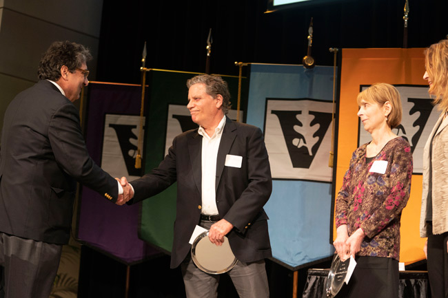 Chancellor Nicholas S. Zeppos, Doug Fuchs, Lynn Fuchs, Vicki Green (Joe Howell/Vanderbilt)